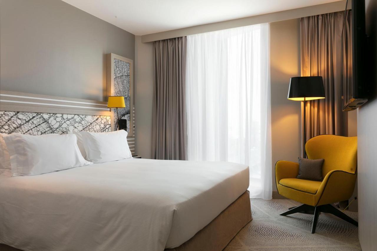 Hilton Garden Inn Paris La Villette Экстерьер фото